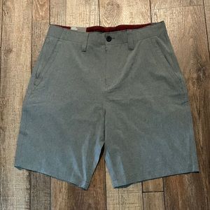 Denali stretch hybrid shorts sz 32 nwt